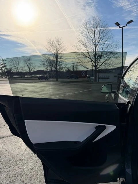 2020 Tesla Model Y - Image 11 of 20