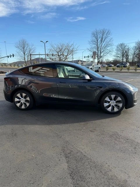 2020 Tesla Model Y - Image 4 of 20