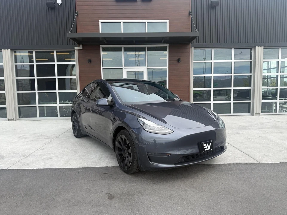 2020 Tesla Model Y - Image 2 of 21
