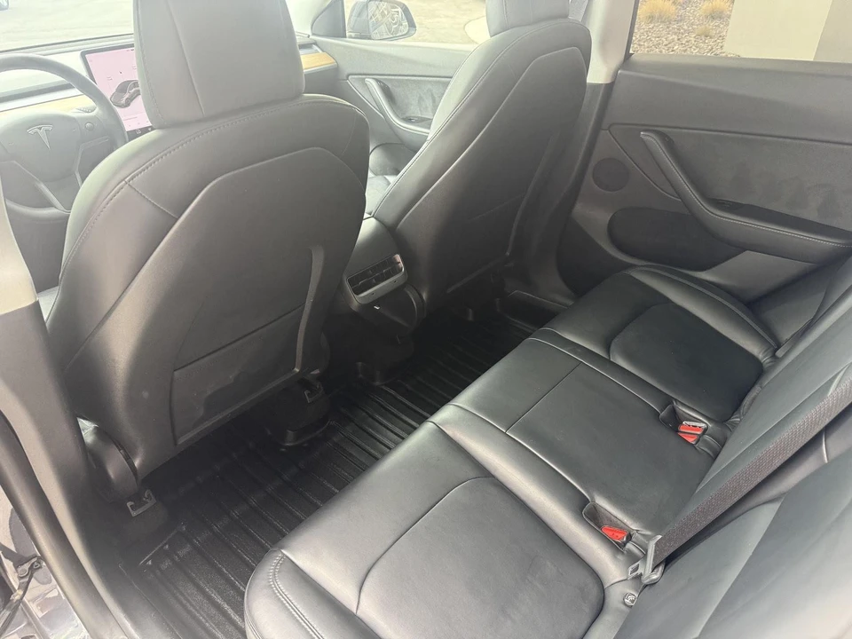 2020 Tesla Model Y - Image 14 of 21