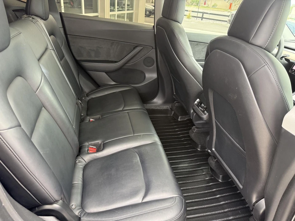 2020 Tesla Model Y - Image 19 of 21
