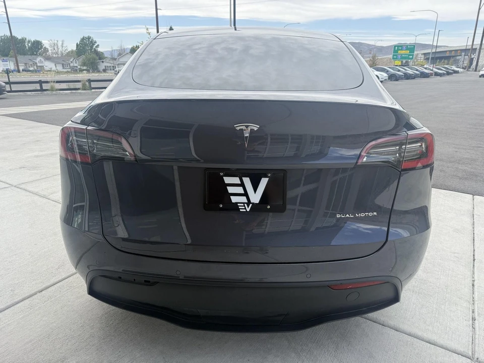 2020 Tesla Model Y - Image 7 of 21