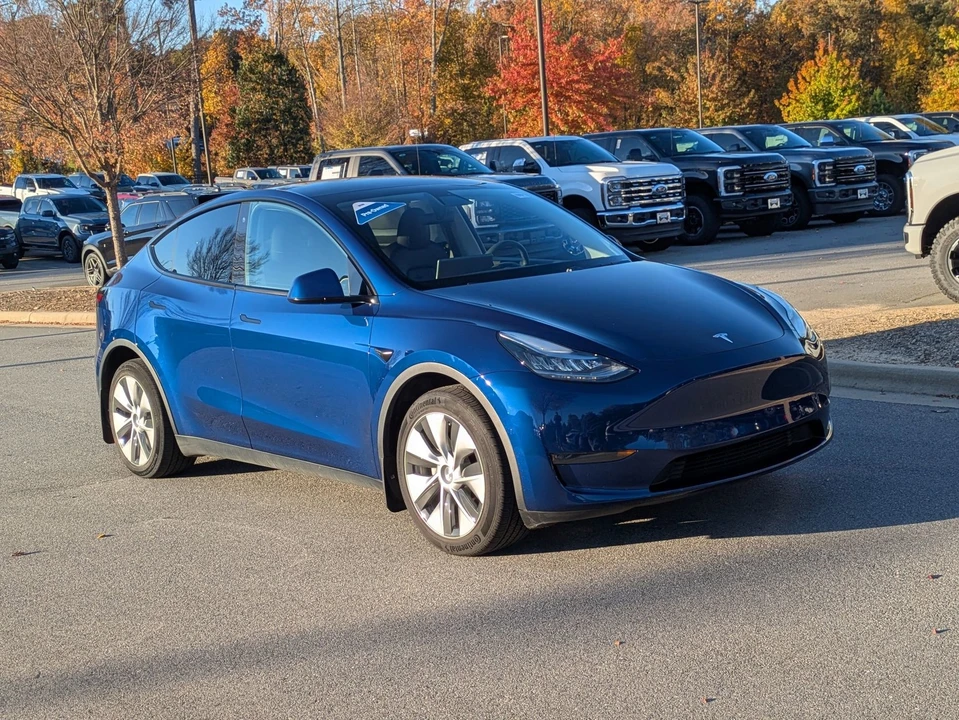 2020 Tesla Model Y - Image 2 of 12