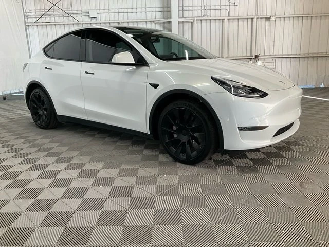 2020 Tesla Model Y - Image 3 of 6