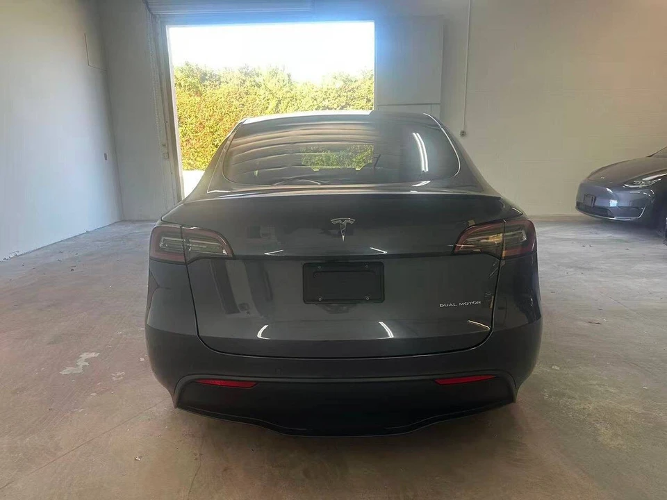 2020 Tesla Model Y - Image 5 of 12