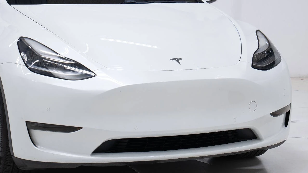 2020 Tesla Model Y - Image 9 of 12