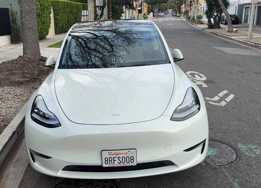 2020 Tesla Model Y - Image 3 of 9