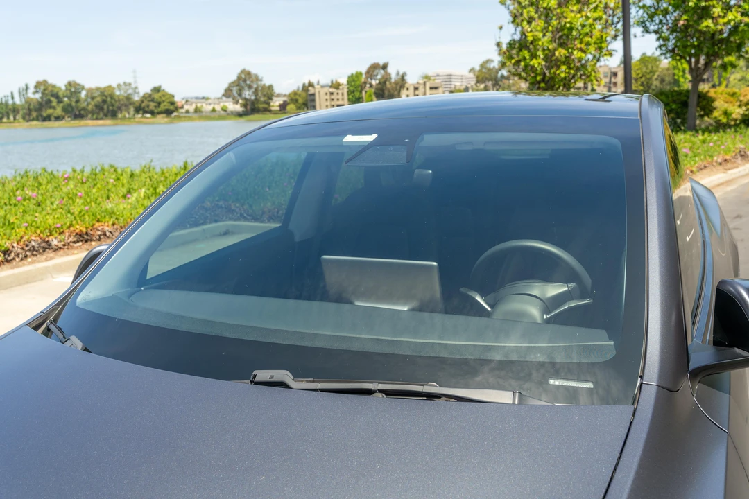 2020 Tesla Model Y - Image 12 of 31