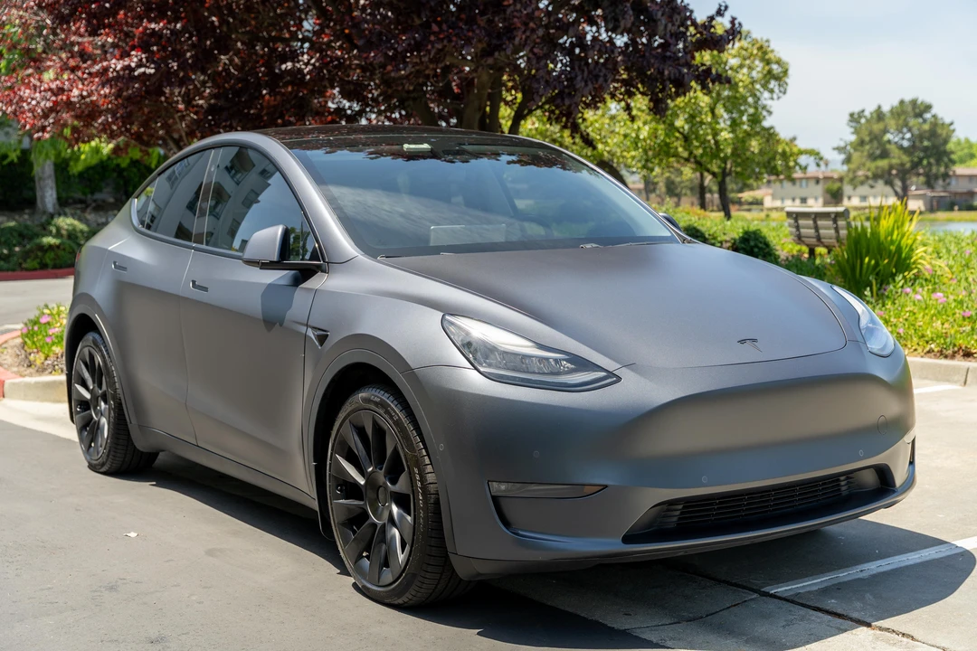 2020 Tesla Model Y - Image 8 of 31