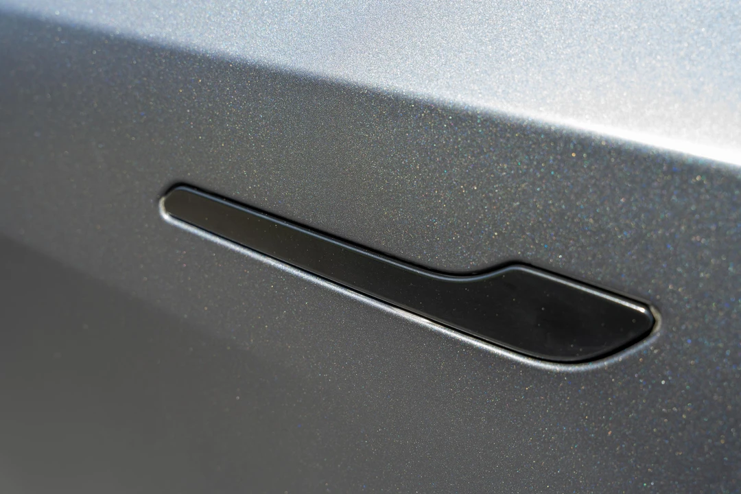 2020 Tesla Model Y - Image 21 of 31