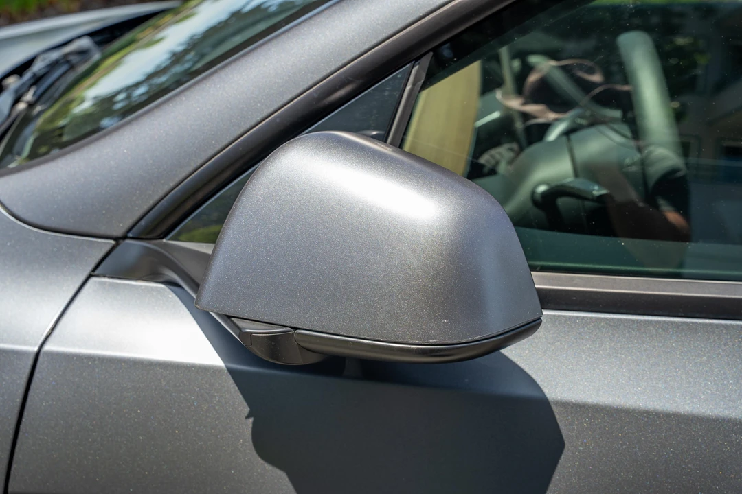 2020 Tesla Model Y - Image 16 of 31