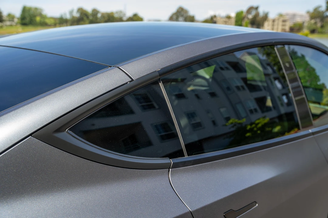 2020 Tesla Model Y - Image 30 of 31