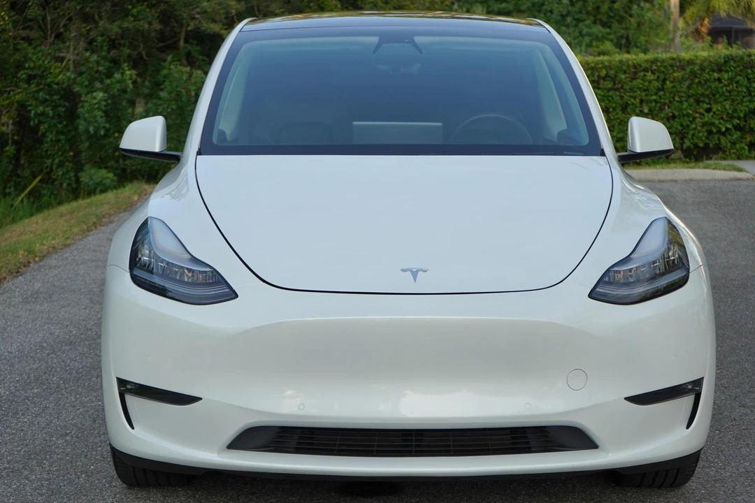 2020 Tesla Model Y - Image 6 of 31
