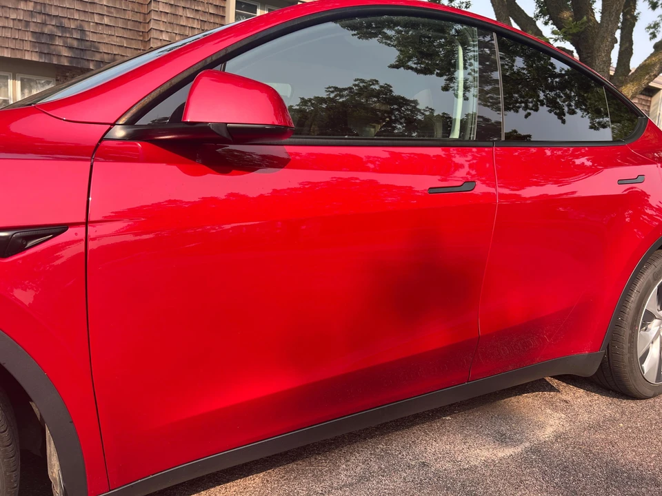2020 Tesla Model Y - Image 16 of 27