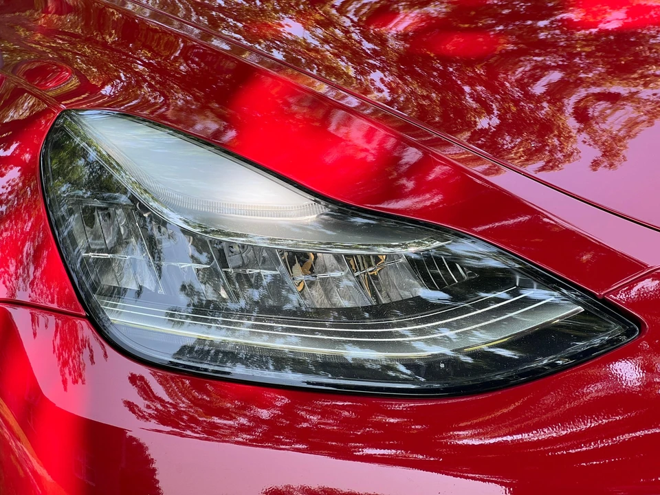 2020 Tesla Model Y - Image 12 of 27