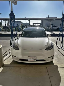2020 Tesla Model Y Long Range Sport Utility 4D