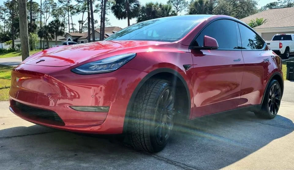 2020 Tesla Model Y - Image 2 of 5