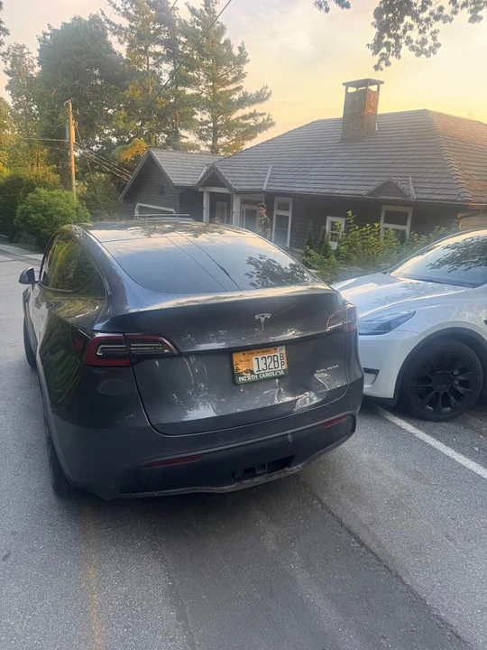2020 Tesla Model Y - Image 2 of 7