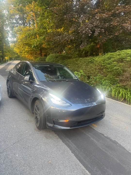 2020 Tesla Model Y - Image 4 of 7