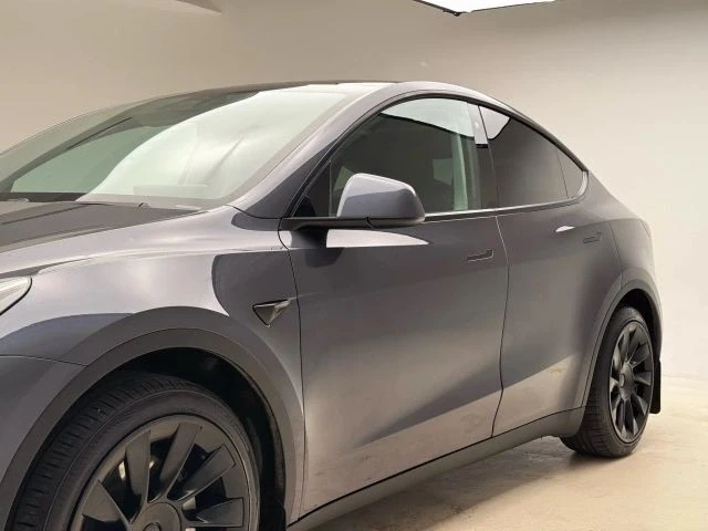 2020 Tesla Model Y - Image 5 of 21