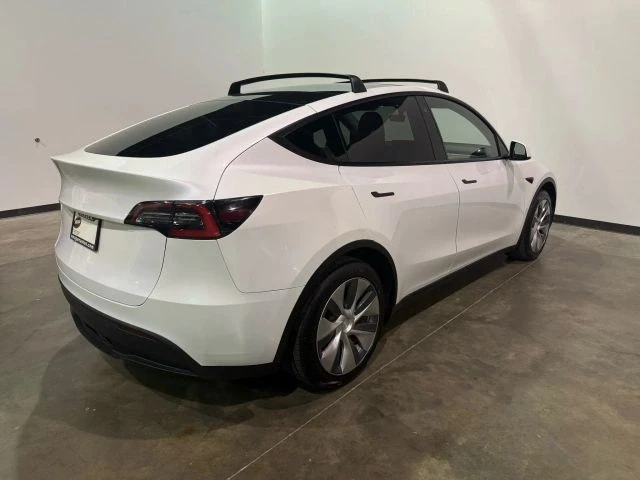 2020 Tesla Model Y - Image 3 of 18