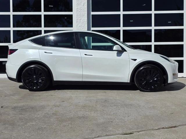 2020 Tesla Model Y - Image 3 of 21