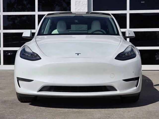 2020 Tesla Model Y - Image 11 of 21