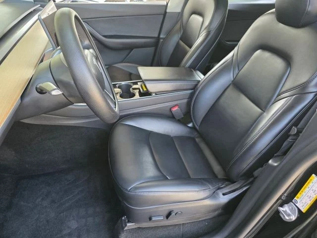 2020 Tesla Model Y - Image 12 of 21