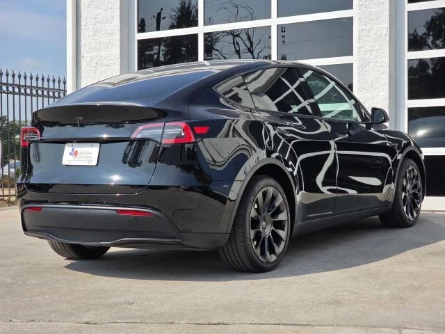 2020 Tesla Model Y - Image 4 of 21
