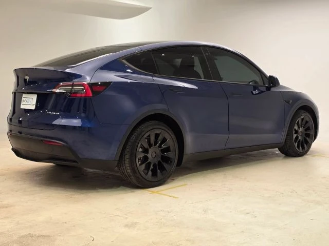 2020 Tesla Model Y - Image 7 of 21