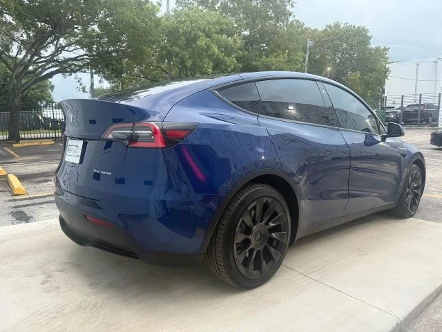 2020 Tesla Model Y - Image 21 of 21