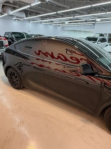 2020 Tesla Model Y - Image 12 of 21