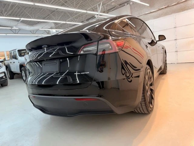 2020 Tesla Model Y - Image 13 of 21
