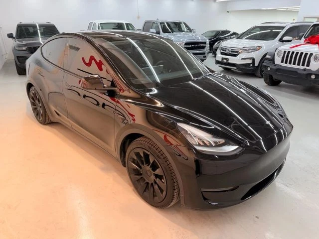 2020 Tesla Model Y - Image 15 of 21