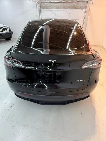2020 Tesla Model Y - Image 8 of 21