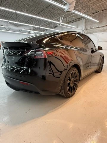 2020 Tesla Model Y - Image 11 of 21