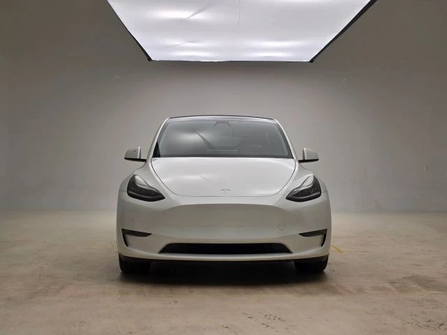 2020 Tesla Model Y - Image 2 of 16