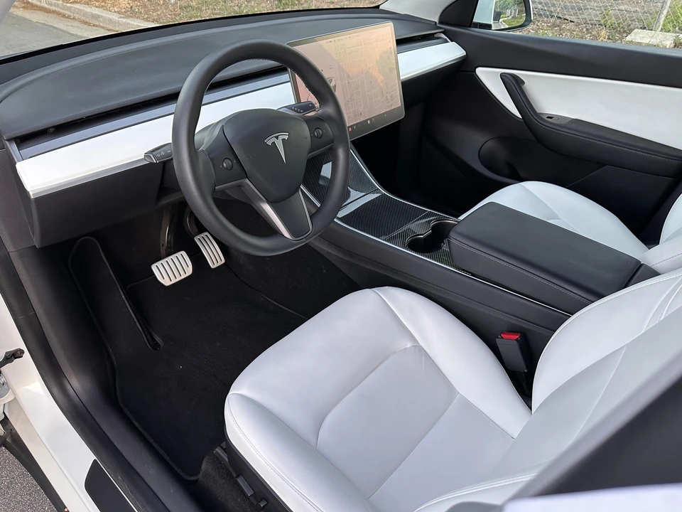 2020 Tesla Model Y Performance - Image 31 of 31