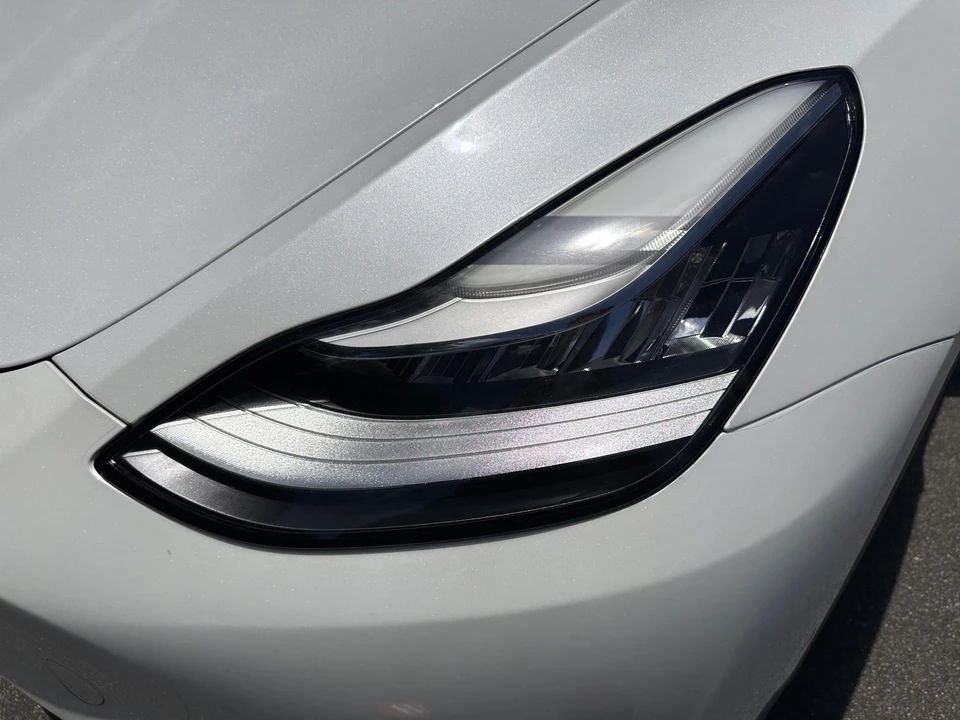 2020 Tesla Model Y Performance - Image 10 of 31