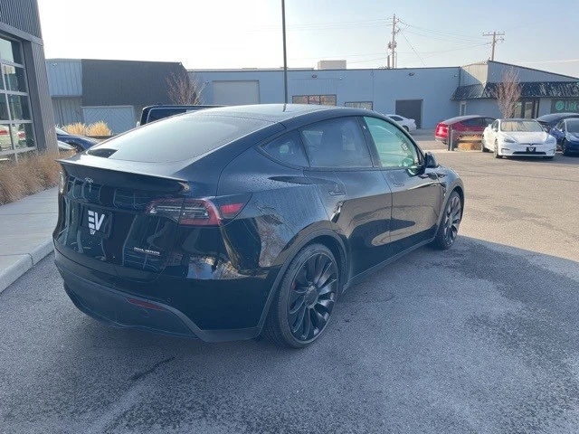 2020 Tesla Model Y Performance - Image 7 of 21