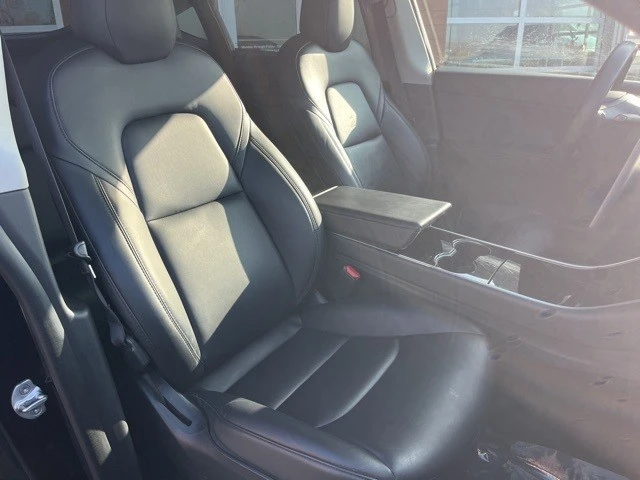 2020 Tesla Model Y Performance - Image 21 of 21