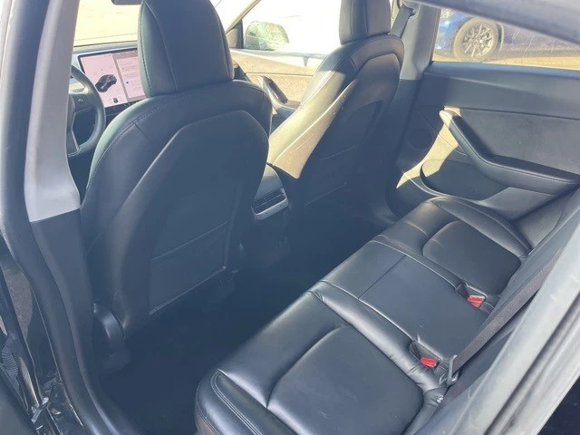2020 Tesla Model Y Performance - Image 13 of 21