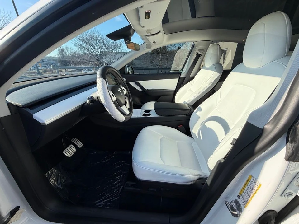 2020 Tesla Model Y Performance - Image 6 of 16