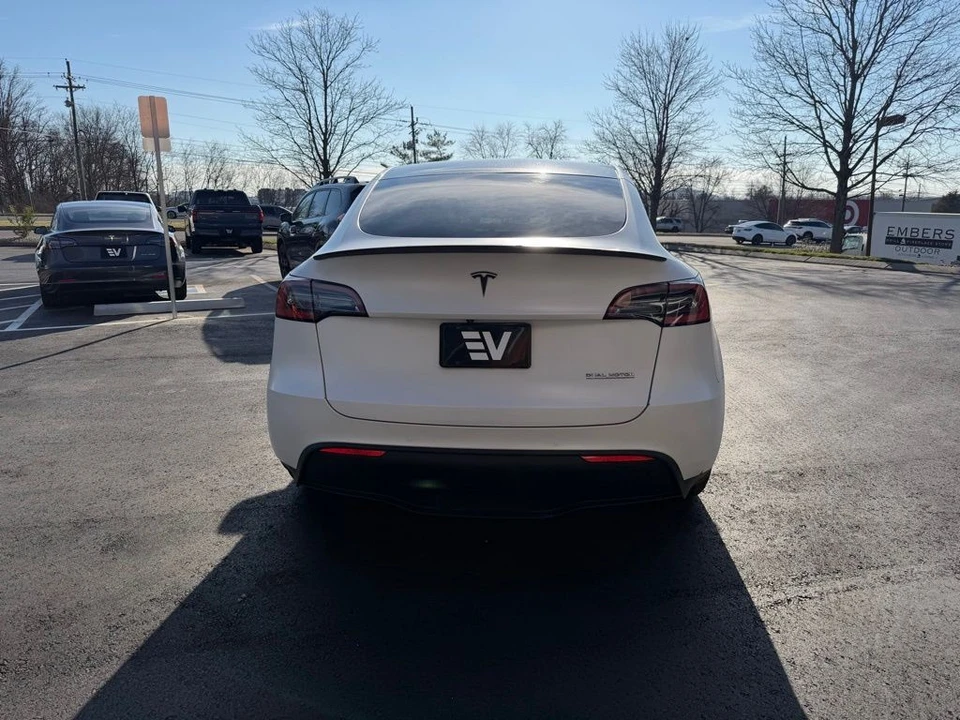 2020 Tesla Model Y Performance - Image 3 of 16