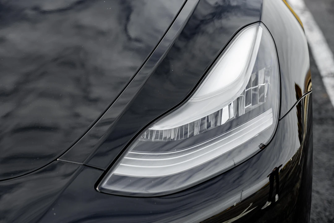 2020 Tesla Model Y Performance - Image 10 of 26
