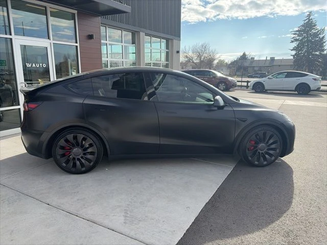 2020 Tesla Model Y Performance - Image 9 of 21