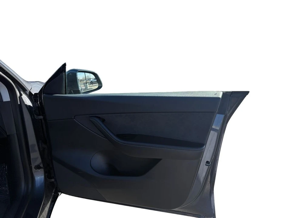 2020 Tesla Model Y Performance - Image 21 of 21