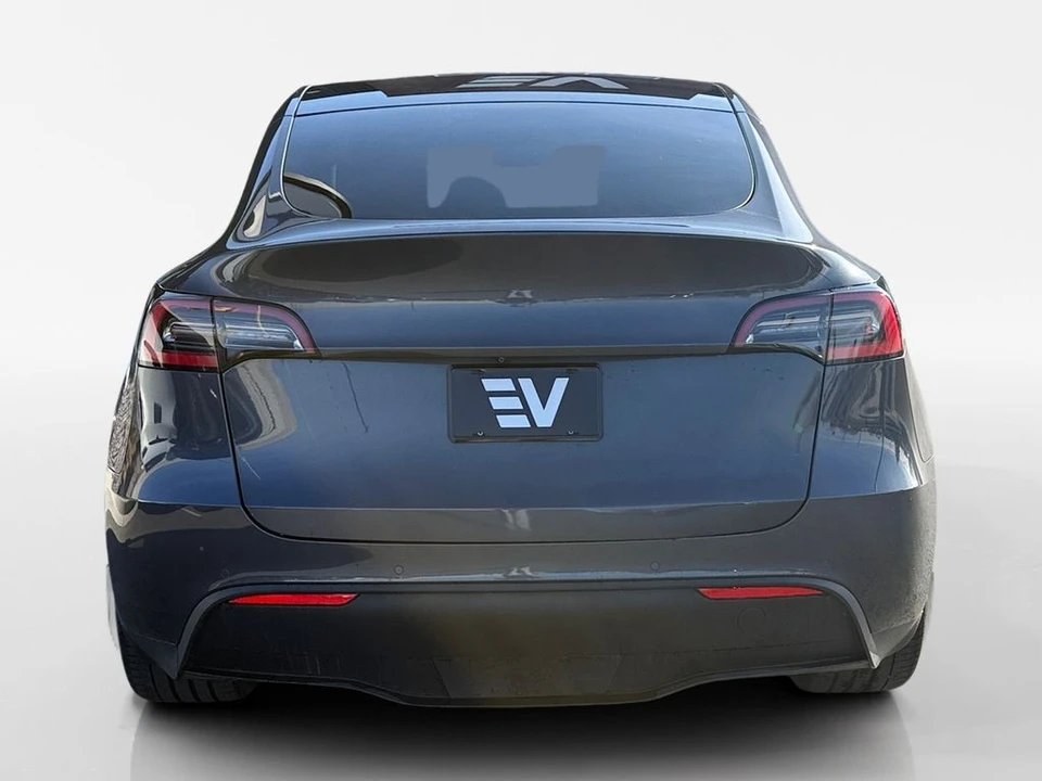 2020 Tesla Model Y Performance - Image 7 of 21