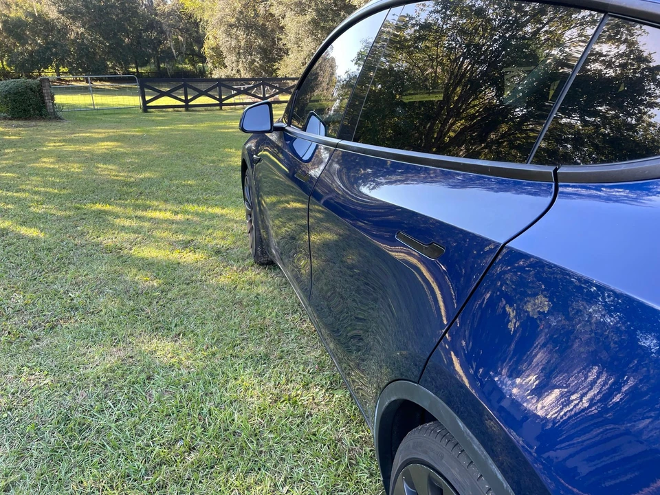 2020 Tesla Model Y Performance - Image 20 of 31