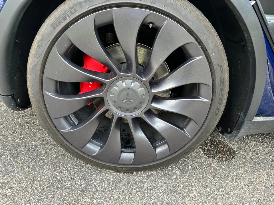 2020 Tesla Model Y Performance - Image 31 of 31